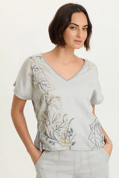 XCVI Embroidered Dashelle Top