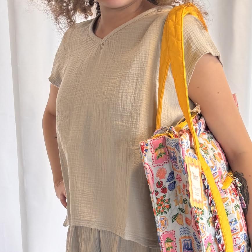 Escape Dune Gauze V Neck