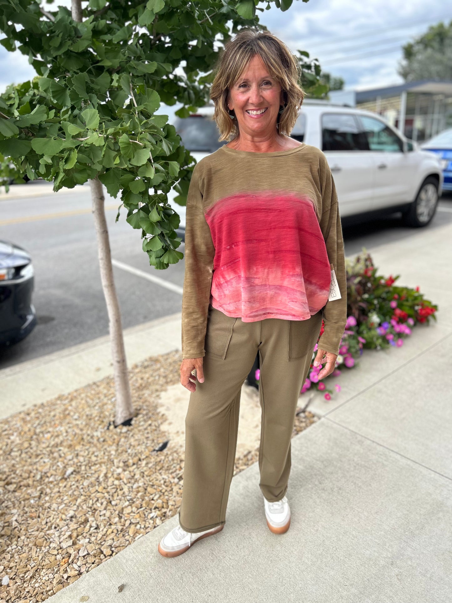 Escape Sunset Pullover