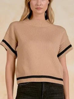 Elan short sleeve sweater with stripe